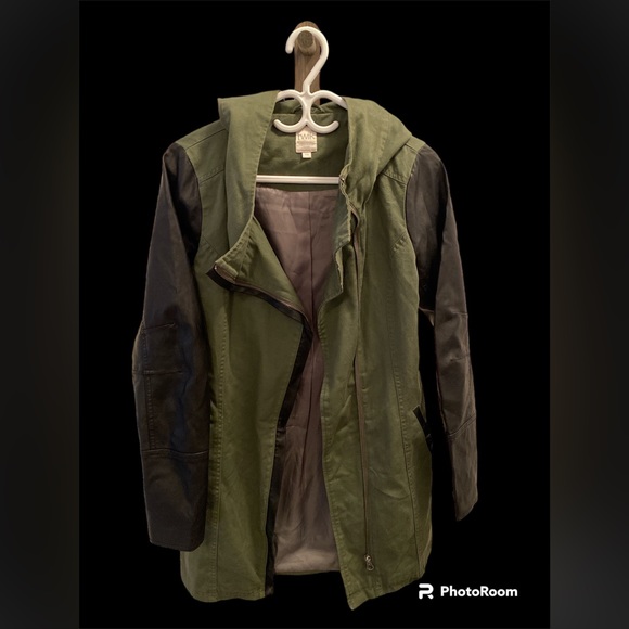 Twik, Simons - Picture 1 of 4